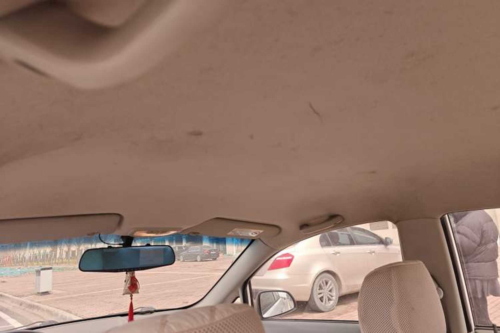 Used Chevrolet Sail 2013 Sedan 1.2L AMT Ideal Edition Headliner