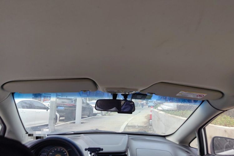 Used Chevrolet Sail 2013 Sedan 1.2L Manual Fashionable Happiness Edition Headliner