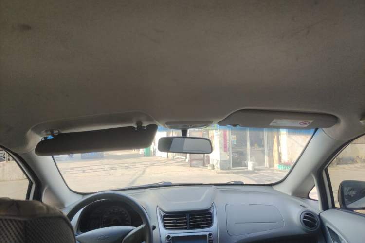 Used Chevrolet Sail 2013 Sedan 1.2L Manual Warm Edition Headliner