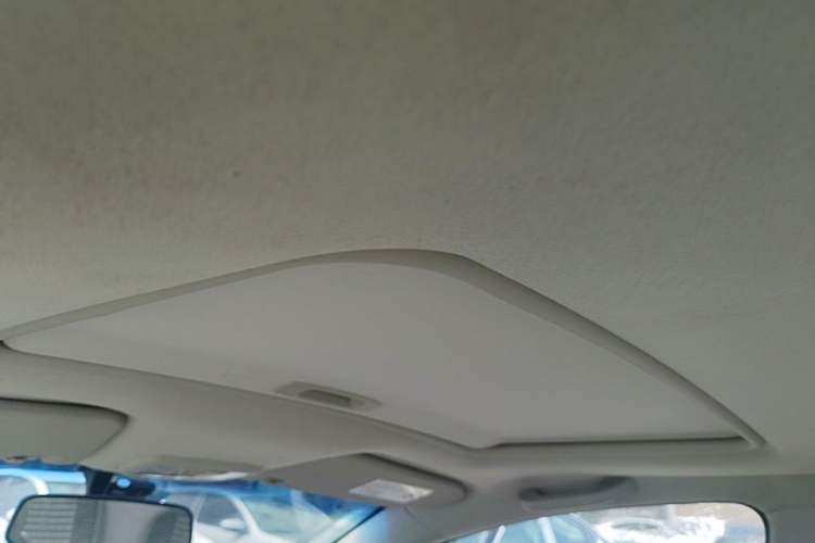 Used Chevrolet Sail 2013 Sedan 1.4L Manual - Youyi Happiness Edition Headliner