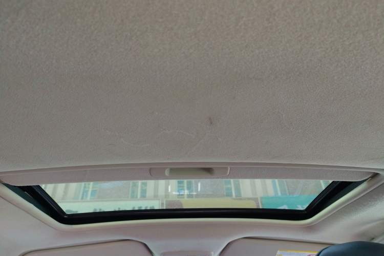 Used Chevrolet Sail 2013 Sedan 1.4L Manual - Youyi Happiness Edition Headliner