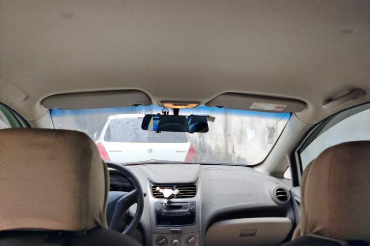 Used Chevrolet Sail 2013 Sedan 1.2L AMT Ideal Edition Headliner