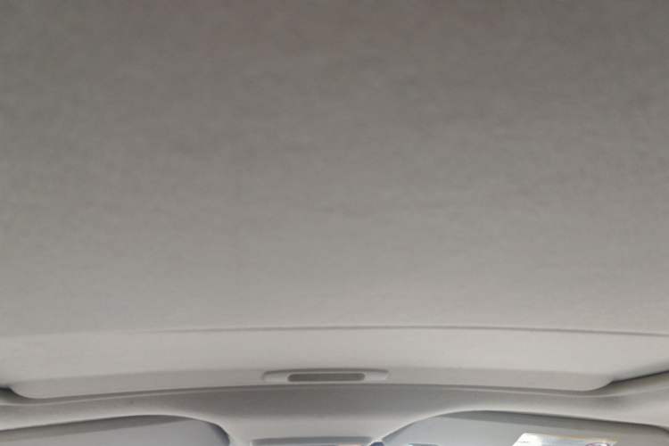 Used Chevrolet Sail 2013 Sedan 1.4L Manual - Youyi Happiness Edition Headliner