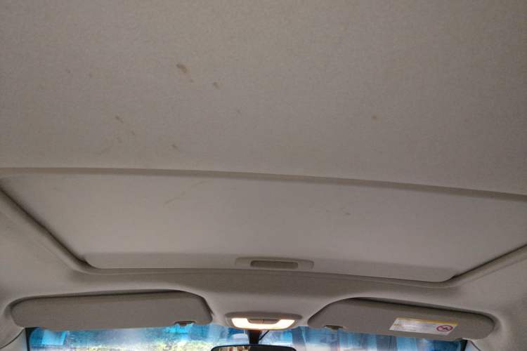Used Chevrolet Sail 2013 Sedan 1.4L AMT Enjoy Edition Headliner