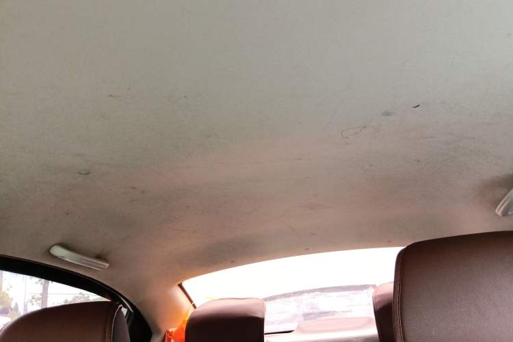 Used Chevrolet Sail 2013 Sedan 1.2L Manual Warm Edition Headliner