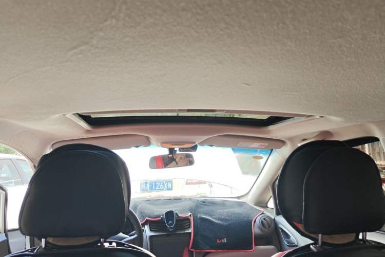 Used Chevrolet Sail 2013 Sedan 1.4L Manual Happiness Edition II Headliner