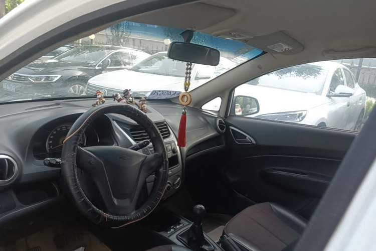 Used Chevrolet Sail 2013 Sedan 1.4L Manual Ideal Happiness Edition Headliner