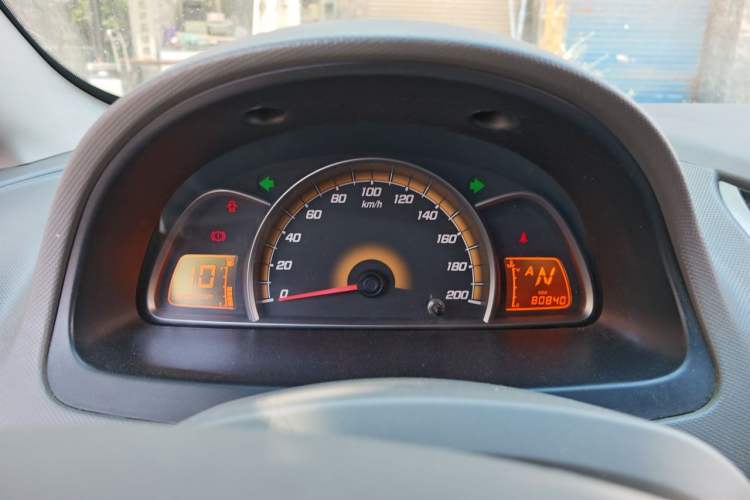 Used Chevrolet Sail 2013 Sedan 1.4L AMT Enjoy Edition Instrument Cluster