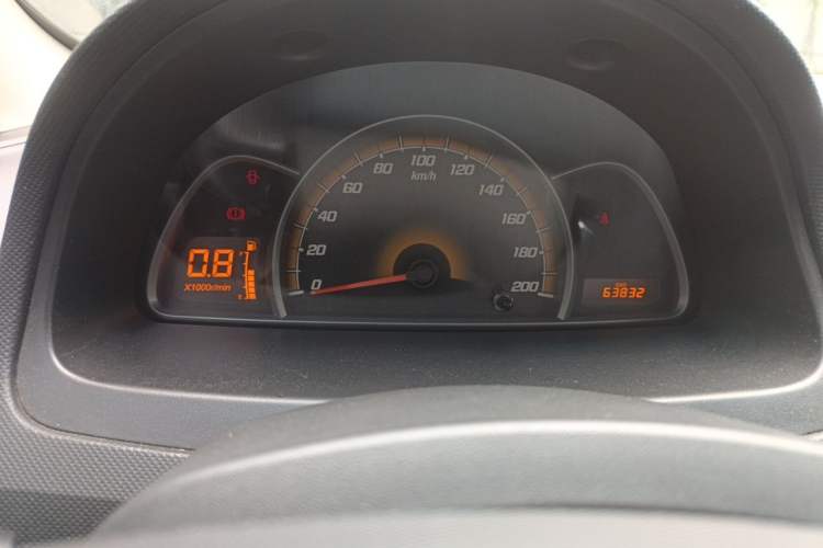 Used Chevrolet Sail 2013 Sedan 1.2L Manual Fashionable Happiness Edition Instrument Cluster