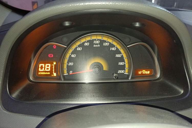 Used Chevrolet Sail 2013 Sedan 1.2L Manual Fashionable Happiness Edition Instrument Cluster