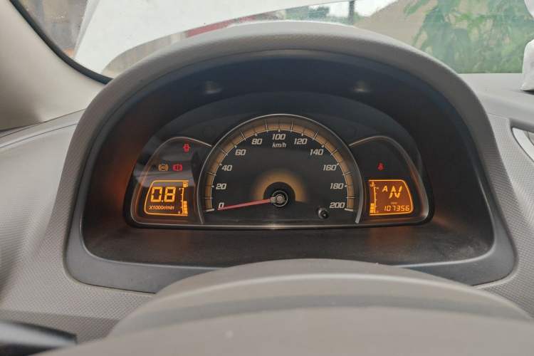 Used Chevrolet Sail 2013 Sedan 1.2L AMT Ideal Edition Instrument Cluster