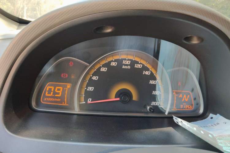Used Chevrolet Sail 2013 Sedan 1.4L AMT Enjoy Edition Instrument Cluster