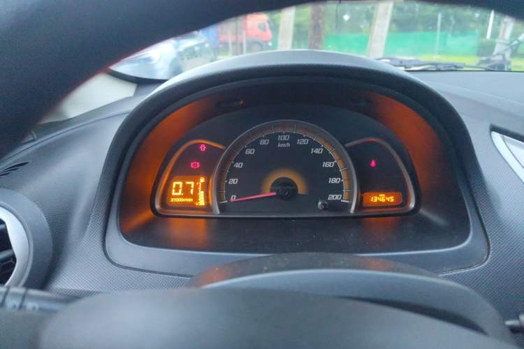 Used Chevrolet Sail 2013 Sedan 1.2L Manual Fashionable Happiness Edition Instrument Cluster