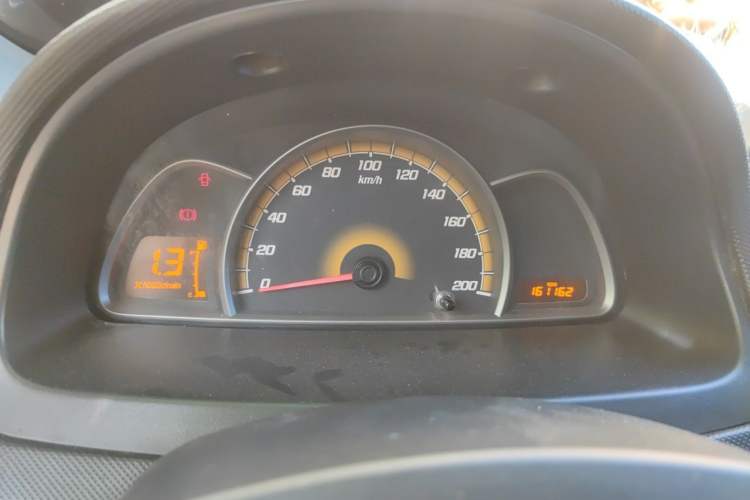 Used Chevrolet Sail 2013 Sedan 1.4L Manual Ideal Happiness Edition Instrument Cluster