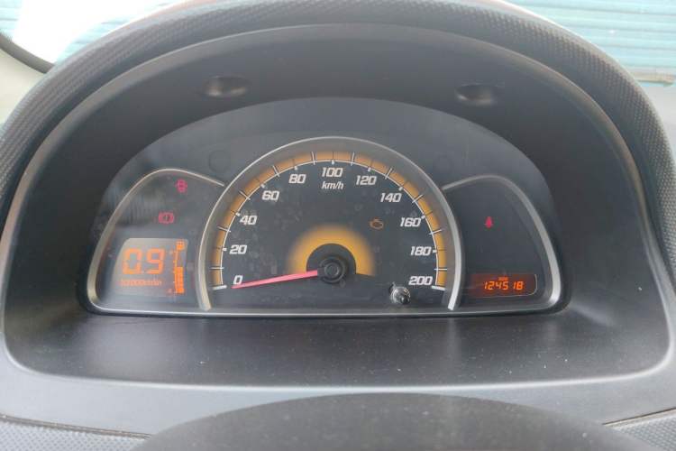 Used Chevrolet Sail 2013 Sedan 1.2L Manual Fashionable Happiness Edition Instrument Cluster