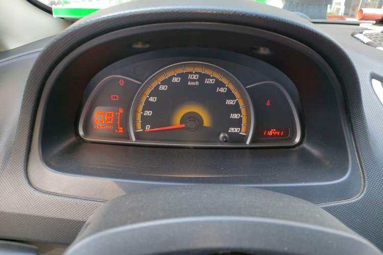 Used Chevrolet Sail 2013 Sedan 1.4L Manual - Youyi Happiness Edition Instrument Cluster
