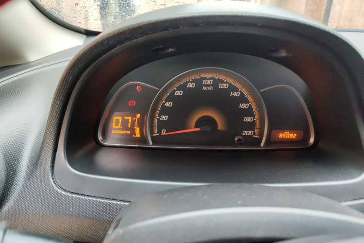 Used Chevrolet Sail 2013 Sedan 1.4L Manual Happiness Edition II Instrument Cluster