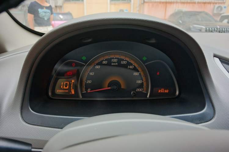 Used Chevrolet Sail 2013 Sedan 1.2L Manual Fashionable Happiness Edition Instrument Cluster
