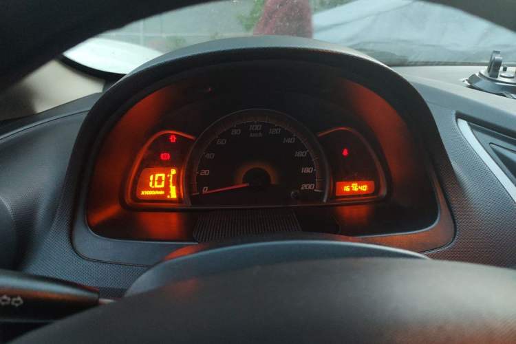 Used Chevrolet Sail 2013 Sedan 1.4L Manual Ideal Happiness Edition Instrument Cluster