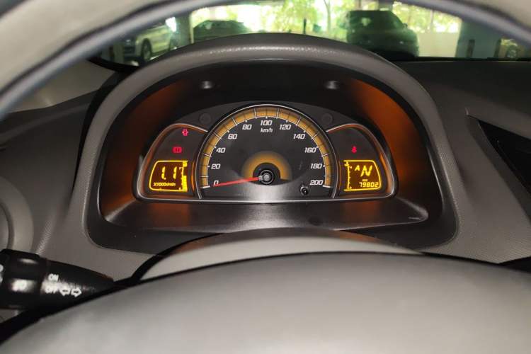 Used Chevrolet Sail 2013 Sedan 1.4L AMT Enjoy Edition Instrument Cluster