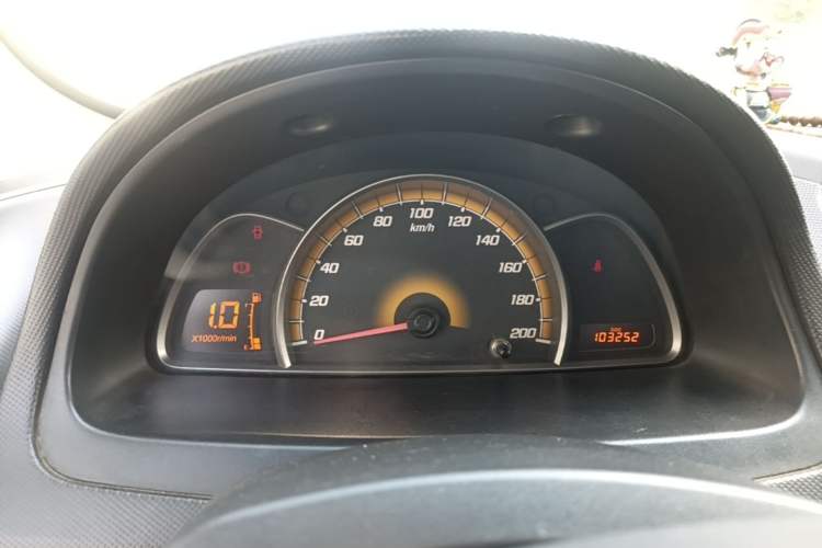 Used Chevrolet Sail 2013 Sedan 1.4L Manual Ideal Happiness Edition Instrument Cluster