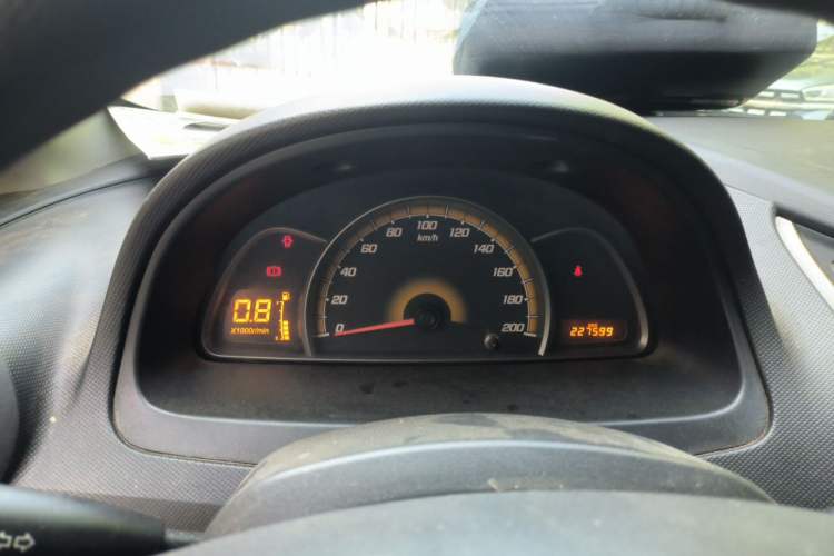 Used Chevrolet Sail 2013 Sedan 1.4L Manual Ideal Happiness Edition Instrument Cluster