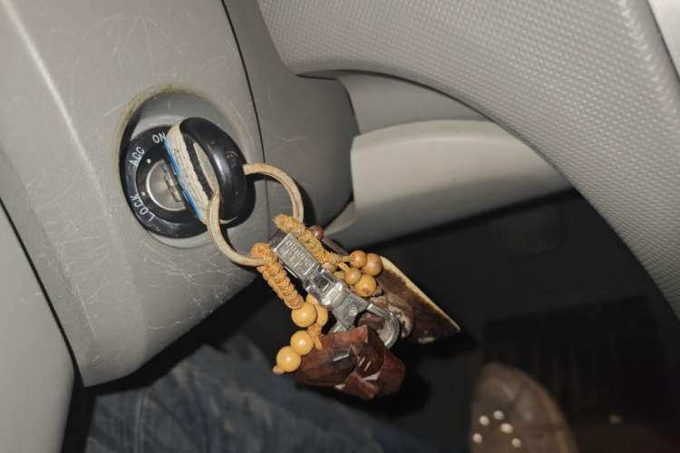 Used Chevrolet Sail 2013 Sedan 1.2L AMT Ideal Edition Interior 1