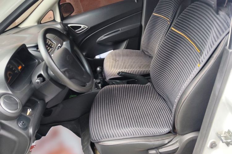 Used Chevrolet Sail 2013 Sedan 1.2L Manual Fashion Edition Left Front Seat