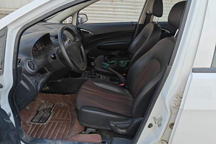 Used Chevrolet Sail 2013 Sedan 1.2L Manual Fashionable Happiness Edition Left Front Seat