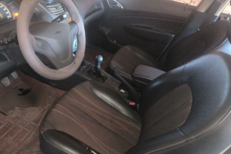 Used Chevrolet Sail 2013 Sedan 1.2L Manual Fashionable Happiness Edition Left Front Seat
