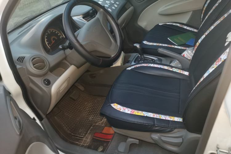 Used Chevrolet Sail 2013 Hatchback 1.2L AMT Ideal Edition Left Front Seat