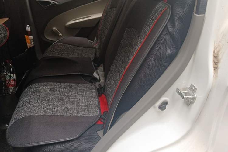 Used Chevrolet Sail 2013 Sedan 1.2L Manual Warm Edition Left Rear Seat