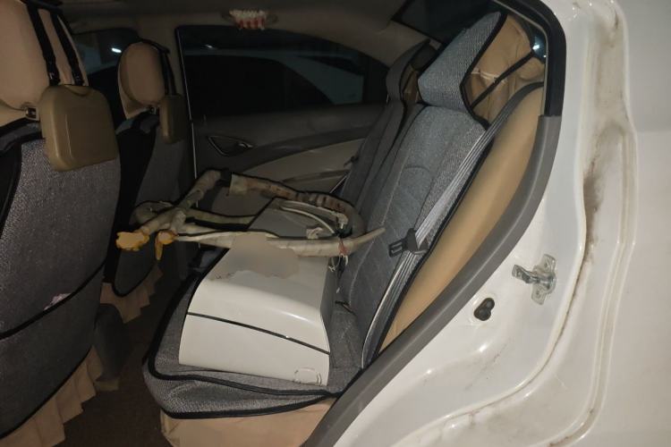 Used Chevrolet Sail 2013 Sedan 1.4L Manual - Youyi Happiness Edition Left Rear Seat