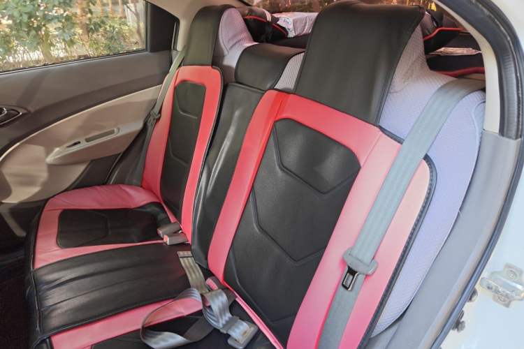 Used Chevrolet Sail 2013 Sedan 1.4L Manual Happiness Edition II Left Rear Seat