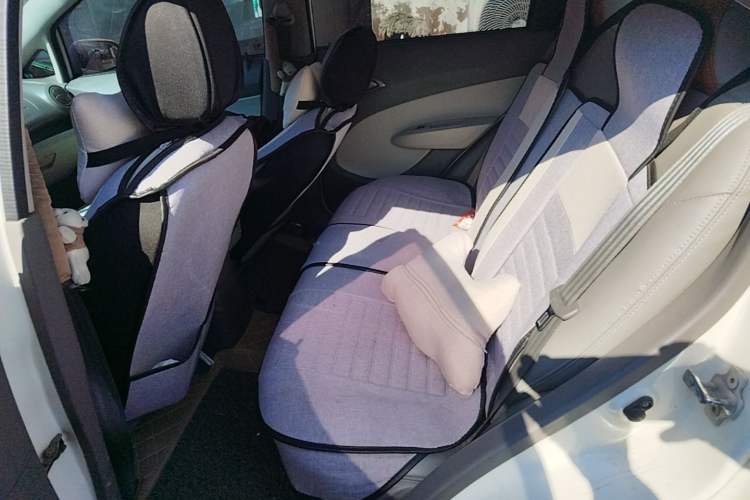 Used Chevrolet Sail 2013 Sedan 1.4L Manual Happiness Edition II Left Rear Seat