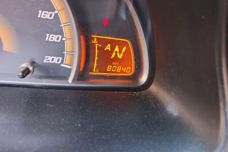 Used Chevrolet Sail 2013 Sedan 1.4L AMT Enjoy Edition Odometer Close Up