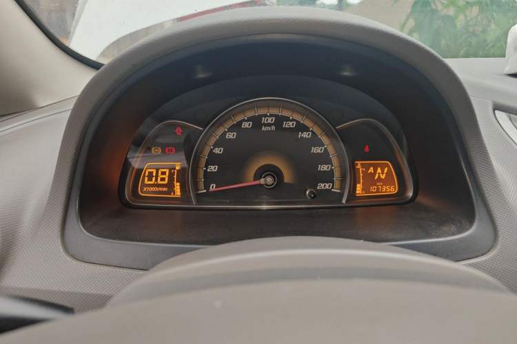 Used Chevrolet Sail 2013 Sedan 1.2L AMT Ideal Edition Odometer Close Up