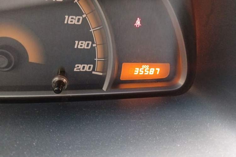 Used Chevrolet Sail 2013 Sedan 1.2L Manual Warm Edition Odometer Close Up