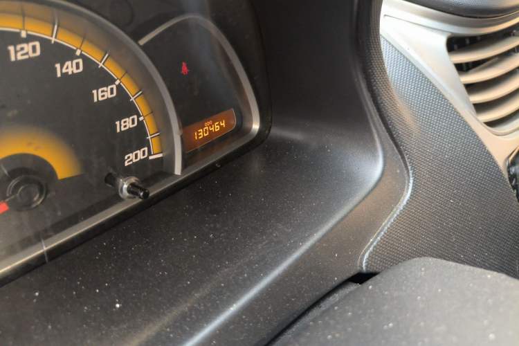 Used Chevrolet Sail 2013 Sedan 1.4L Manual - Youyi Happiness Edition Odometer Close Up