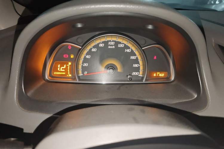 Used Chevrolet Sail 2013 Sedan 1.4L Manual - Youyi Happiness Edition Odometer Close Up