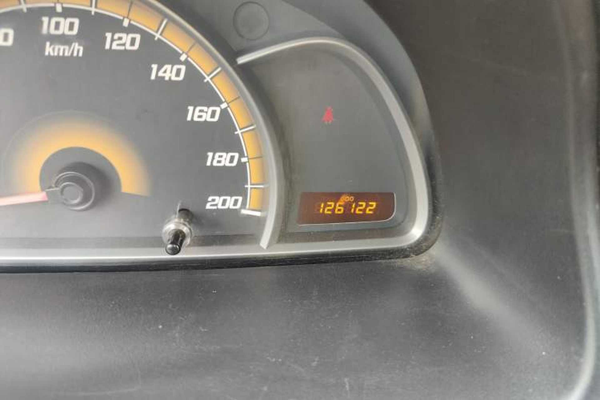 Used Chevrolet Sail 2013 Sedan 1.2L Manual Fashionable Happiness Edition Odometer Close Up