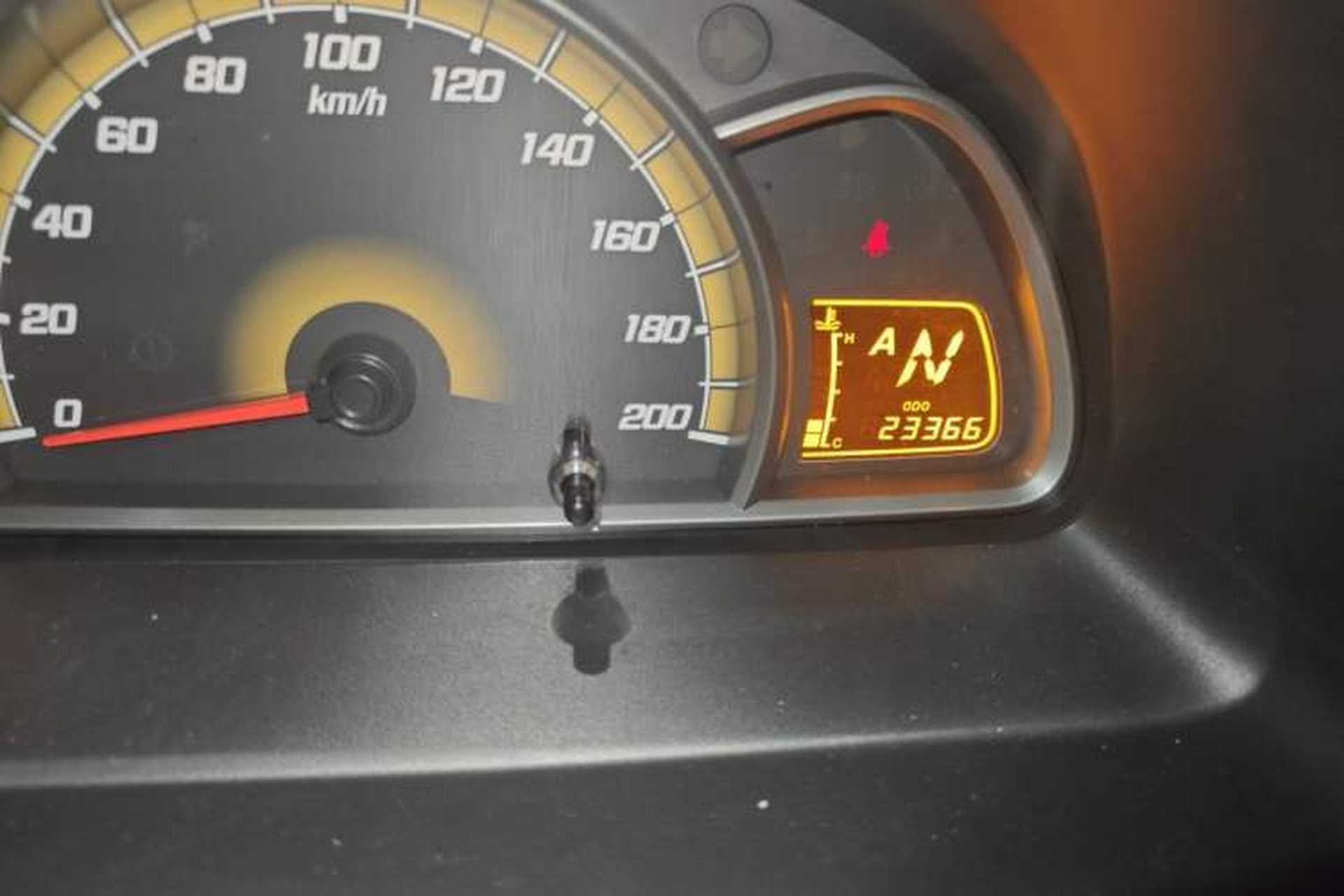Used Chevrolet Sail 2013 Sedan 1.2L AMT Ideal Edition Odometer Close Up