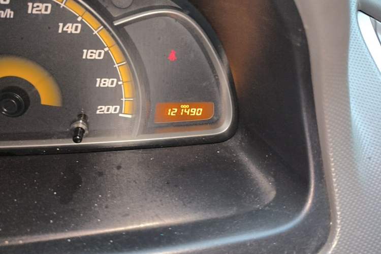 Used Chevrolet Sail 2013 Sedan 1.2L Manual Warm Edition Odometer Close Up