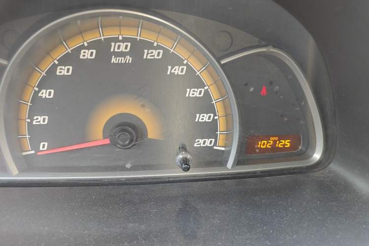 Used Chevrolet Sail 2013 Sedan 1.2L Manual Fashionable Happiness Edition Odometer Close Up