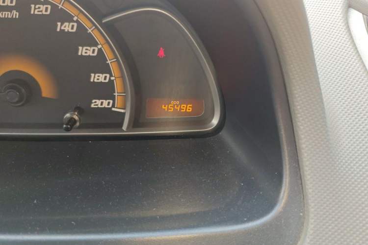 Used Chevrolet Sail 2013 Hatchback 1.2L Manual Warm Edition Odometer Close Up