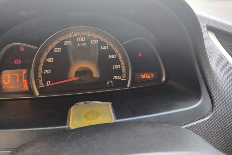 Used Chevrolet Sail 2013 Sedan 1.4L Manual - Youyi Happiness Edition Odometer Close Up