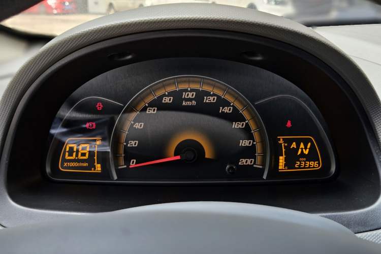 Used Chevrolet Sail 2013 Sedan 1.2L AMT Ideal Edition Odometer Close Up