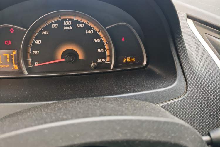 Used Chevrolet Sail 2013 Sedan 1.4L Manual - Youyi Happiness Edition Odometer Close Up