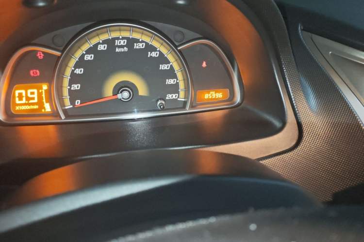 Used Chevrolet Sail 2013 Sedan 1.2L Manual Fashionable Happiness Edition Odometer Close Up