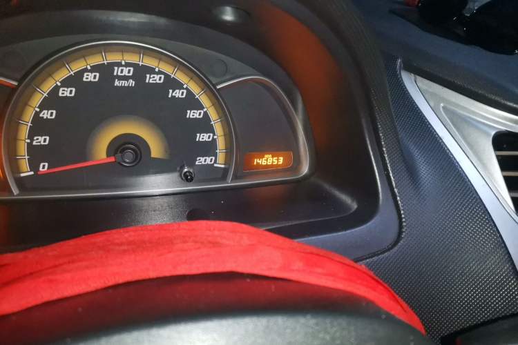 Used Chevrolet Sail 2013 Sedan 1.2L Manual Fashionable Happiness Edition Odometer Close Up